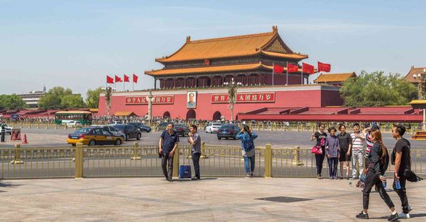 環球基金回流｜中國市場甩「不可投資」標籤 外資重倉科技股及債市